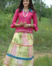 Vivid Actress Suhasi Dhami in a Pink Embroidered Kurta with Tiered Skirt Photos 13 Vivid Actress Suhasi Dhami in a Pink Embroidered Kurta with Tiered Skirt Photos 13