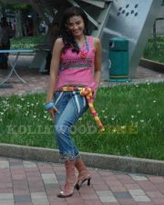 Vivid Actress Suhasi Dhami in a Pink Sleeveless Kurta with Embroidered Capri Jeans and Box Braids Photos 177 Vivid Actress Suhasi Dhami in a Pink Sleeveless Kurta with Embroidered Capri Jeans and Box Braids Photos 177