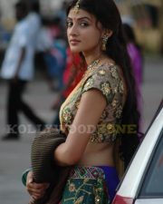 Vivid Actress Suhasi Dhami in a Purple Half Saree Lehenga with Embroidered Blouse Photos 189 Vivid Actress Suhasi Dhami in a Purple Half Saree Lehenga with Embroidered Blouse Photos 189