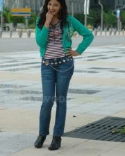Vivid Actress Suhasi Dhami in a Teal Zip Up Cardigan with Jeans Photos 52 Vivid Actress Suhasi Dhami in a Teal Zip Up Cardigan with Jeans Photos 52