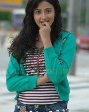Vivid Actress Suhasi Dhami in a Teal Zip Up Cardigan with Jeans Photos 53 Vivid Actress Suhasi Dhami in a Teal Zip Up Cardigan with Jeans Photos 53